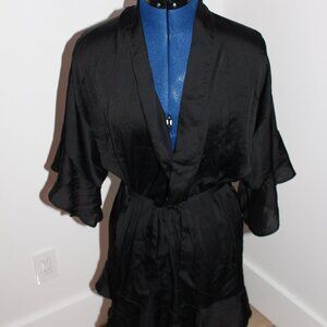 Victoria's Secret Ruffle Robe Kimono Short Sleeve Tie Waist